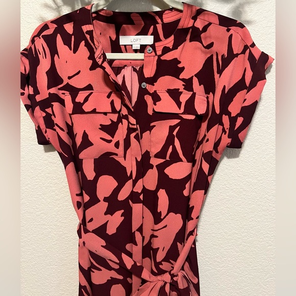Ann Taylor LOFT Floral Maroon And Pink Button Up Sheath Dress - Picture 3 of 5